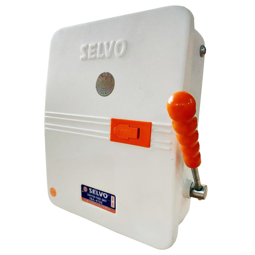 SELVO 16A 415 Volts TPN Rewireable Switch fuse units