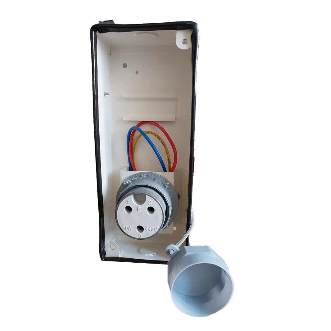 SELVO 30 Amps TPN Distribution Board with Three Pin Metal Clad Industrial Plug and Socket