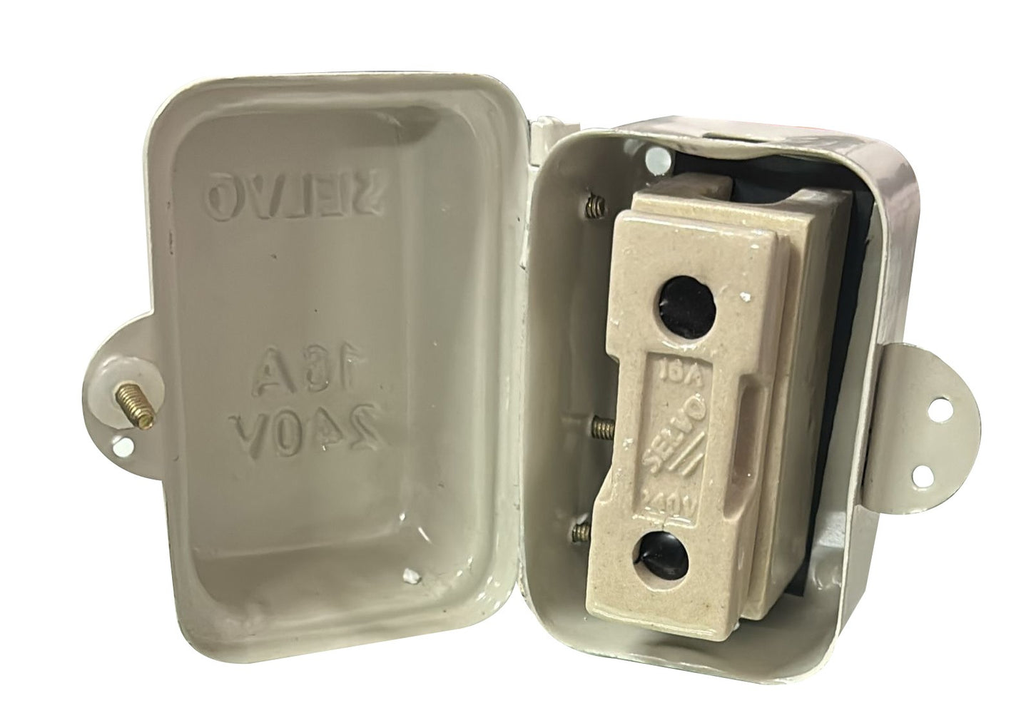 SELVO 16A. 240 VOLT SHEET METAL ENCLOSURE With KITKAT FUSE (PACK OF 3 Nos)